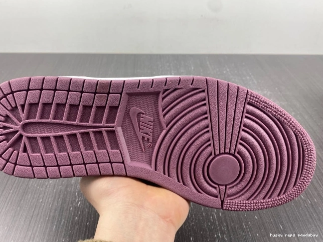 Rep Husky DR8057-500 1 Unity Air Low Jordan (W) 0711
